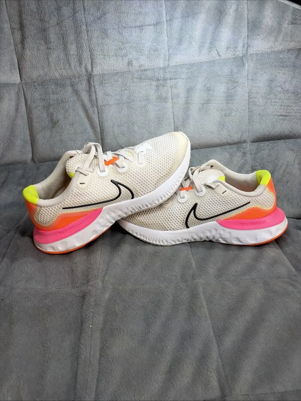 NIKE Renew Running Shoes Sneaking Womens 4.5Y White Orange Pink